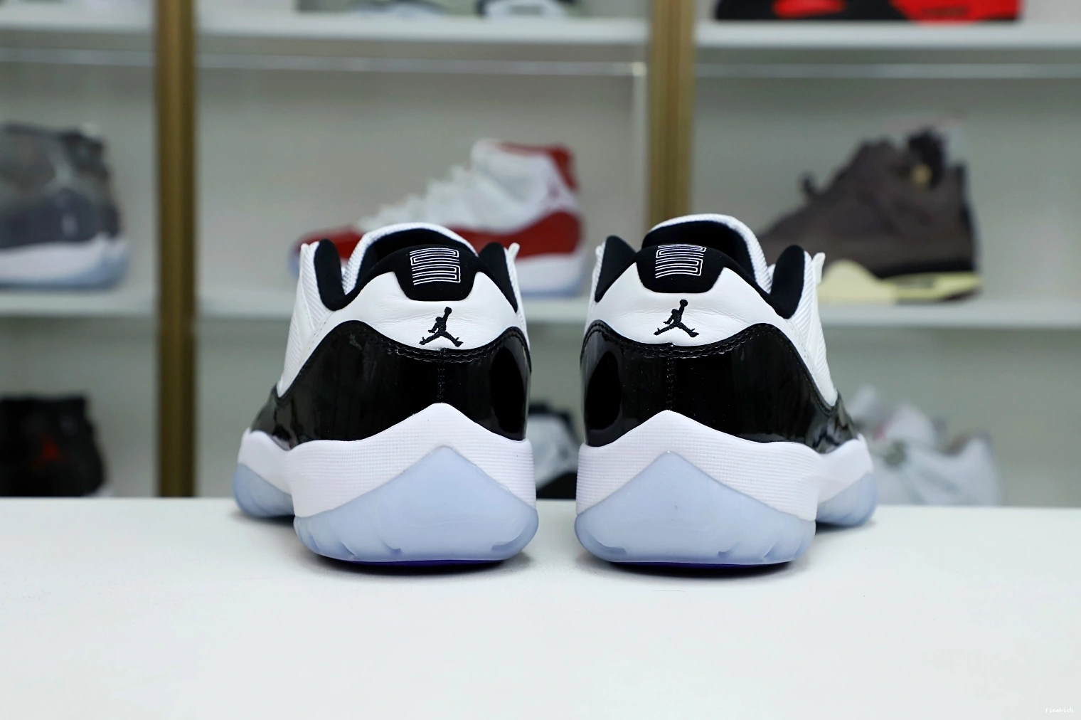 CONCORD RETRO LOW AIR JORDAN 11 0729